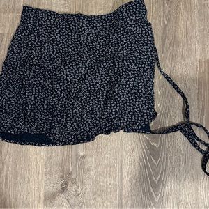 Brandy Melville floral wrap skirt
